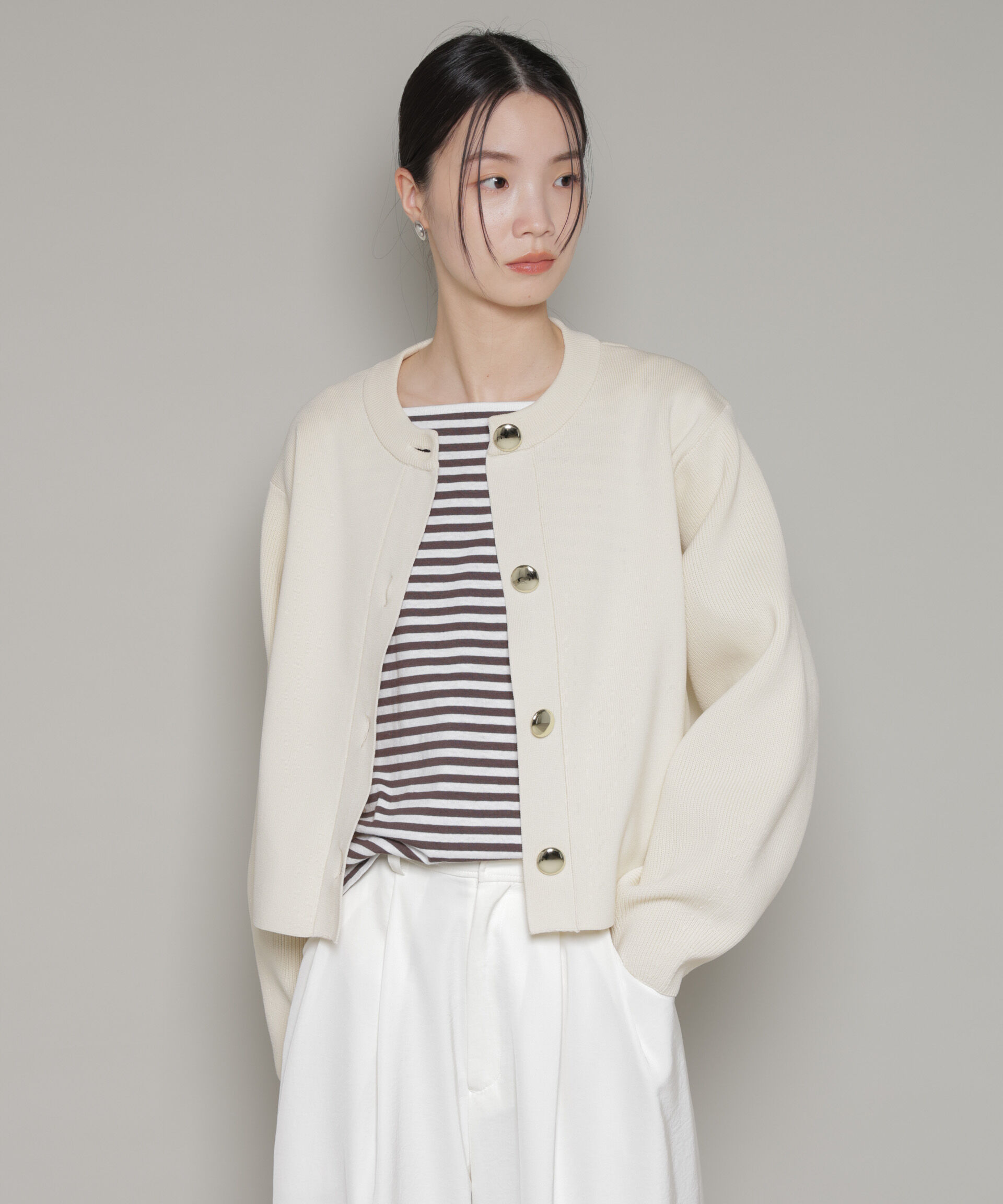 nano･universe「ビッグボタンクルーネックニットカーディガン」|ニット・セーター|