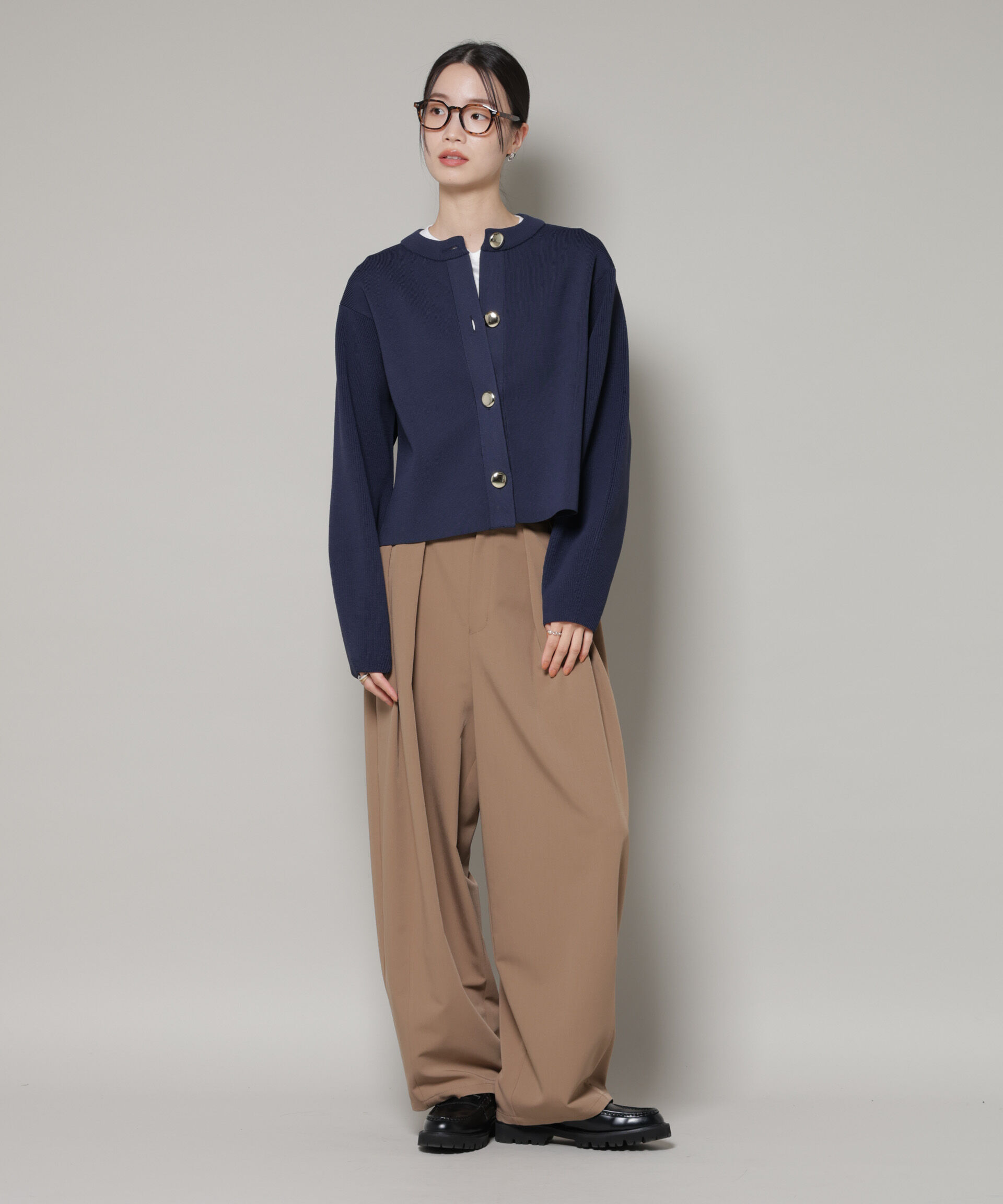 nano･universe「ビッグボタンクルーネックニットカーディガン」|ニット・セーター|