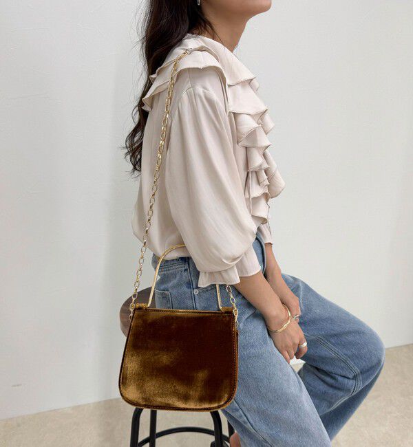 fredy emue「【LE VERNIS/ル・ベルニ】メタルハンドルオーバーフラップバッグ」|ショルダー・メッセンジャー|