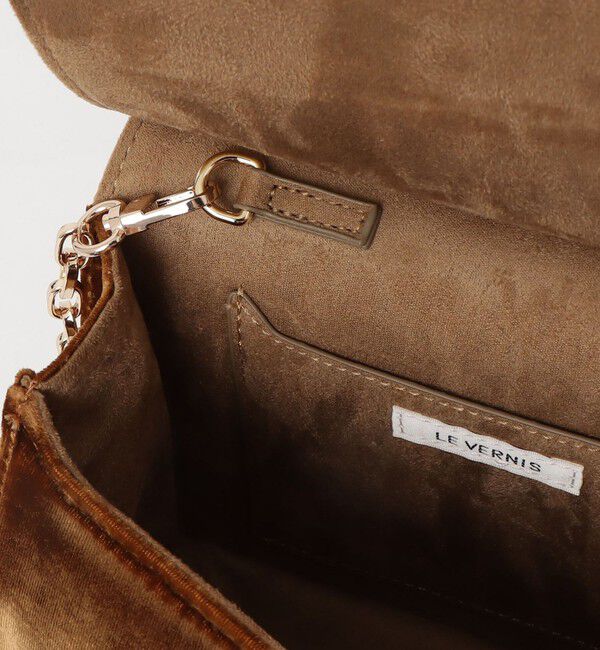 fredy emue「【LE VERNIS/ル・ベルニ】メタルハンドルオーバーフラップバッグ」|ショルダー・メッセンジャー|