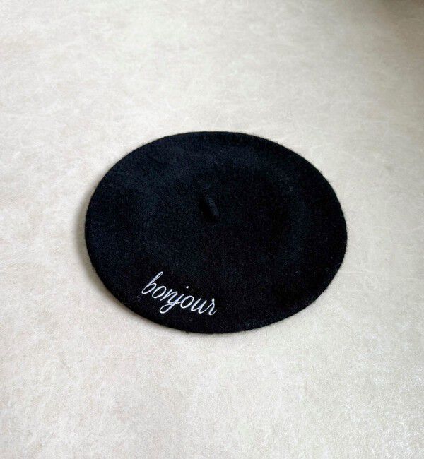 fredy emue「【Benelli Montacone/ベネリ モンタコーネ】ロゴ刺しゅうウールベレー」|ハンチング・ベレー帽|