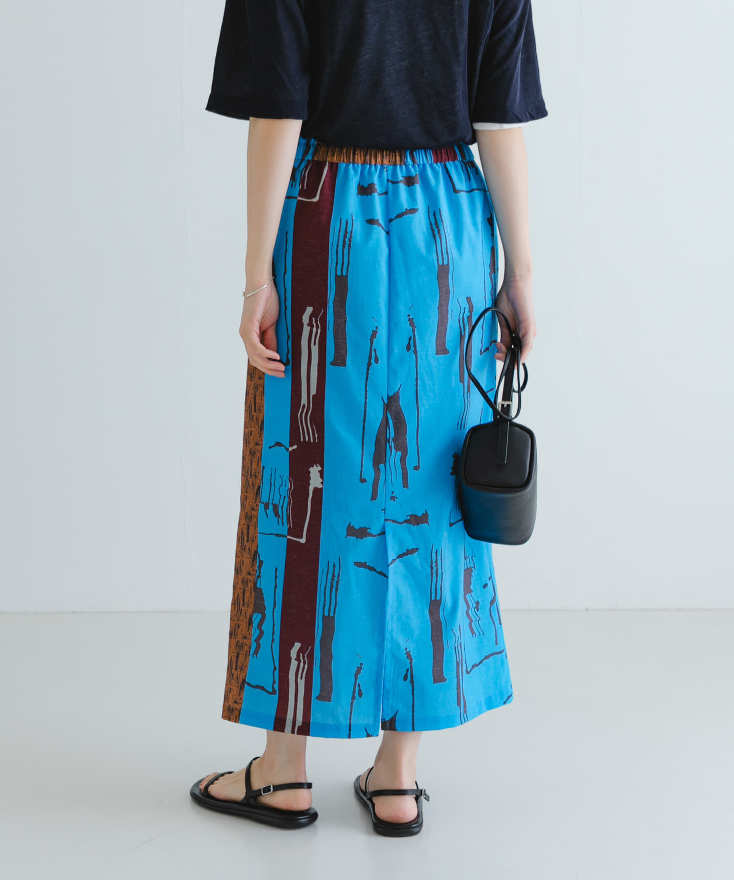URBAN RESEARCH「『2サイズ展開』アートプリントストレートスカート」|スカート|
