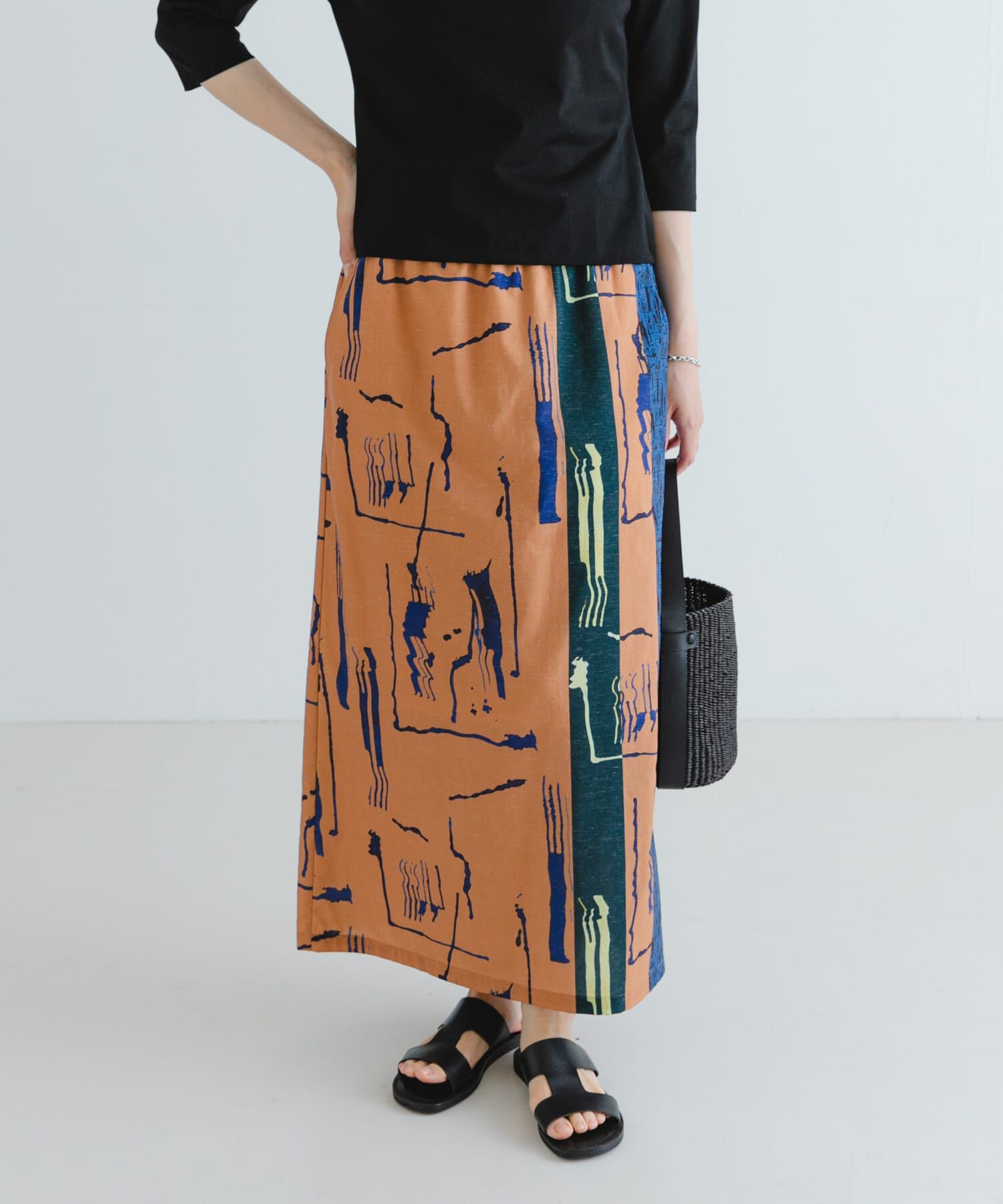 URBAN RESEARCH「『2サイズ展開』アートプリントストレートスカート」|スカート|
