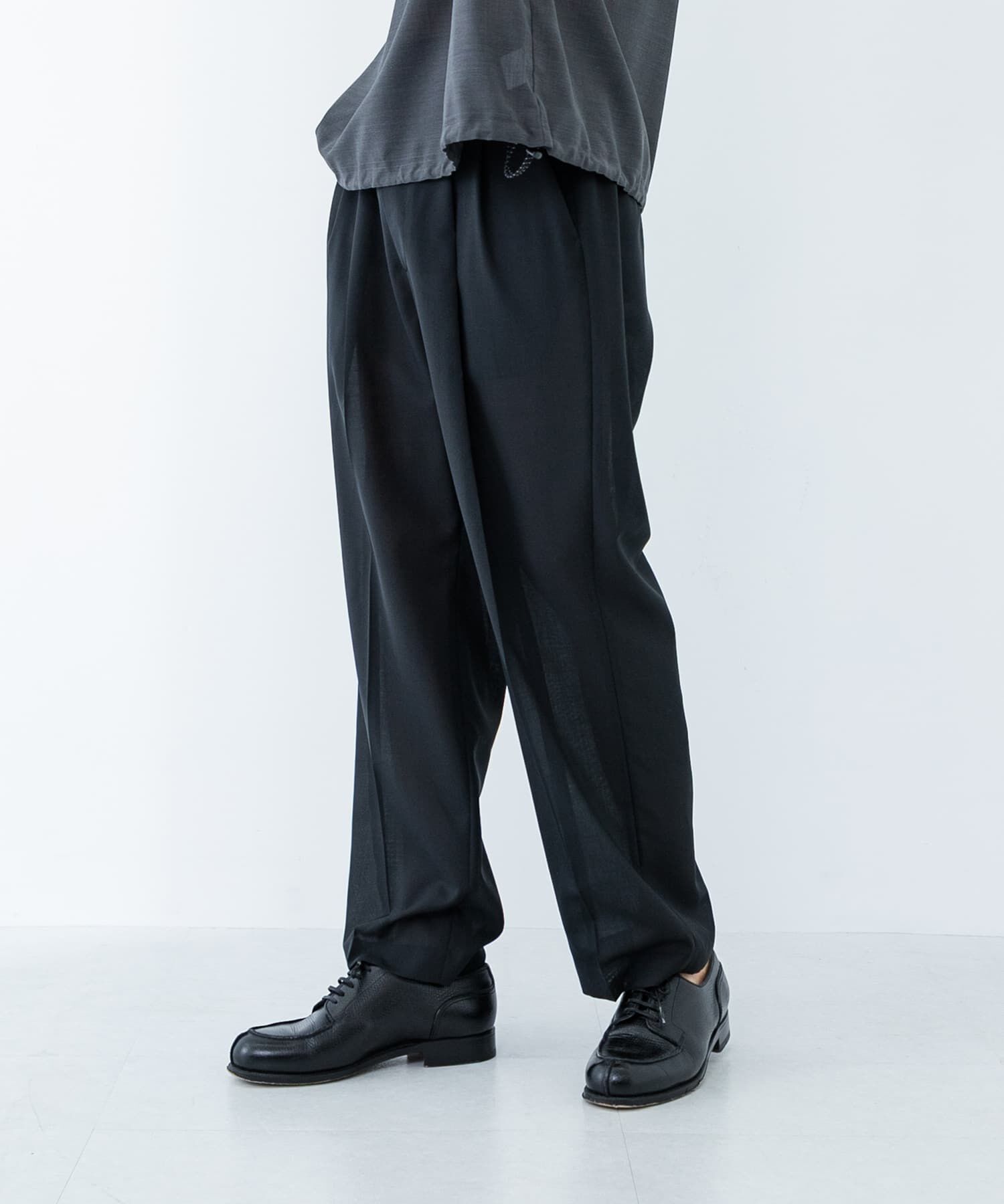 URBAN RESEARCH「ウォッシャブルウールサイロフィルスラックス」|その他|ブラック