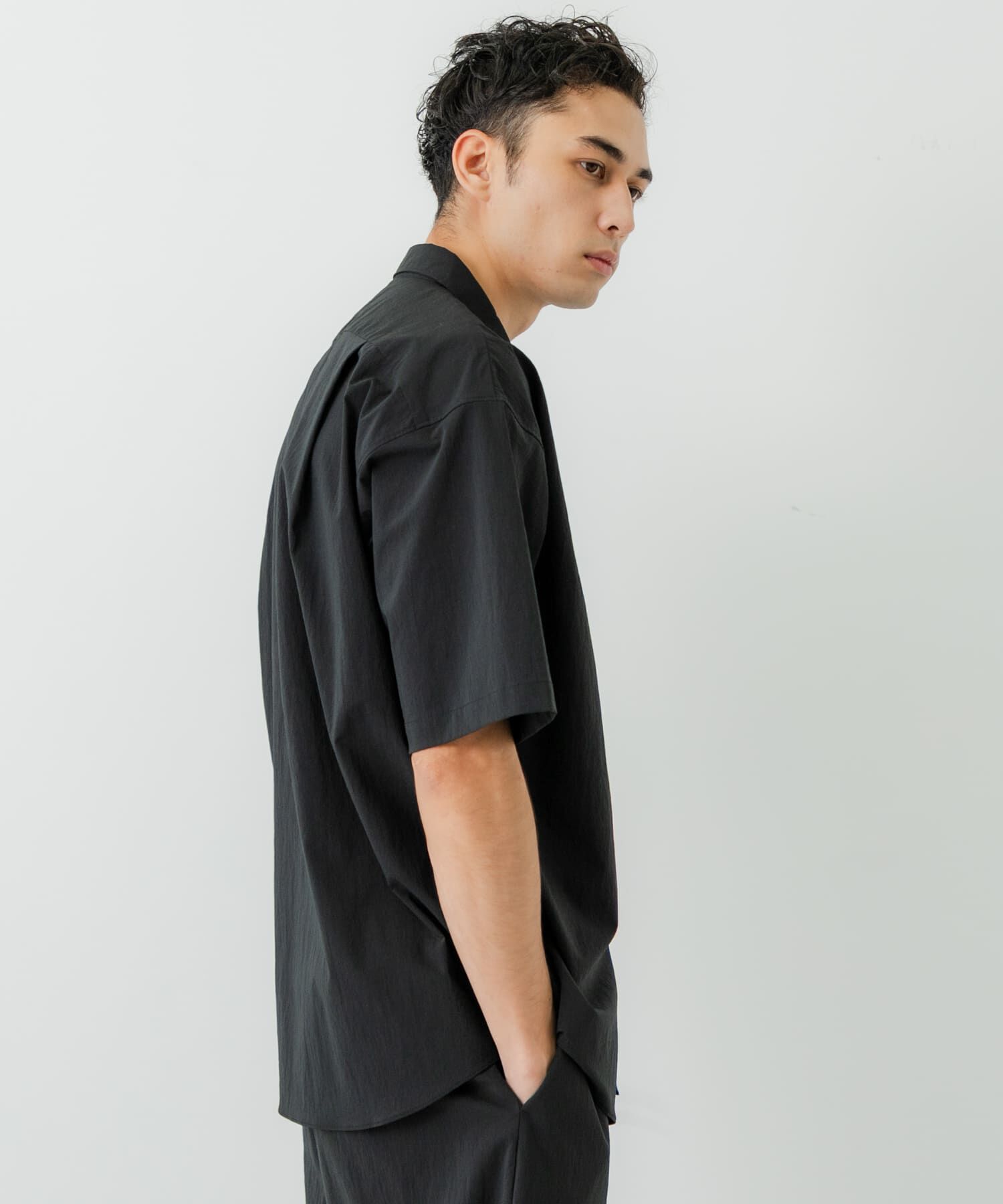 URBAN RESEARCH「NYLON DRY STRETCH SHIRTS」|シャツ・ブラウス|