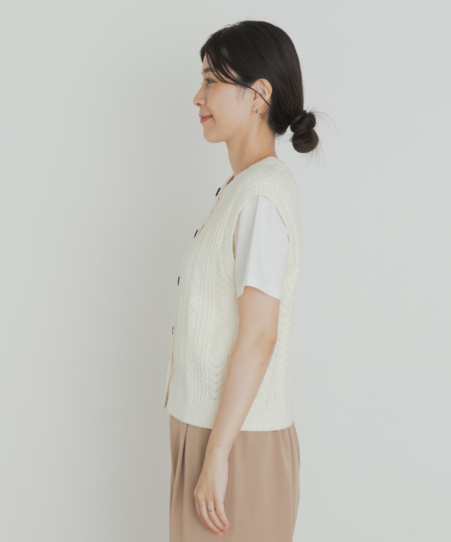 URBAN RESEARCH DOORS「ミニブークレニットベスト」|ベスト・ジレ|