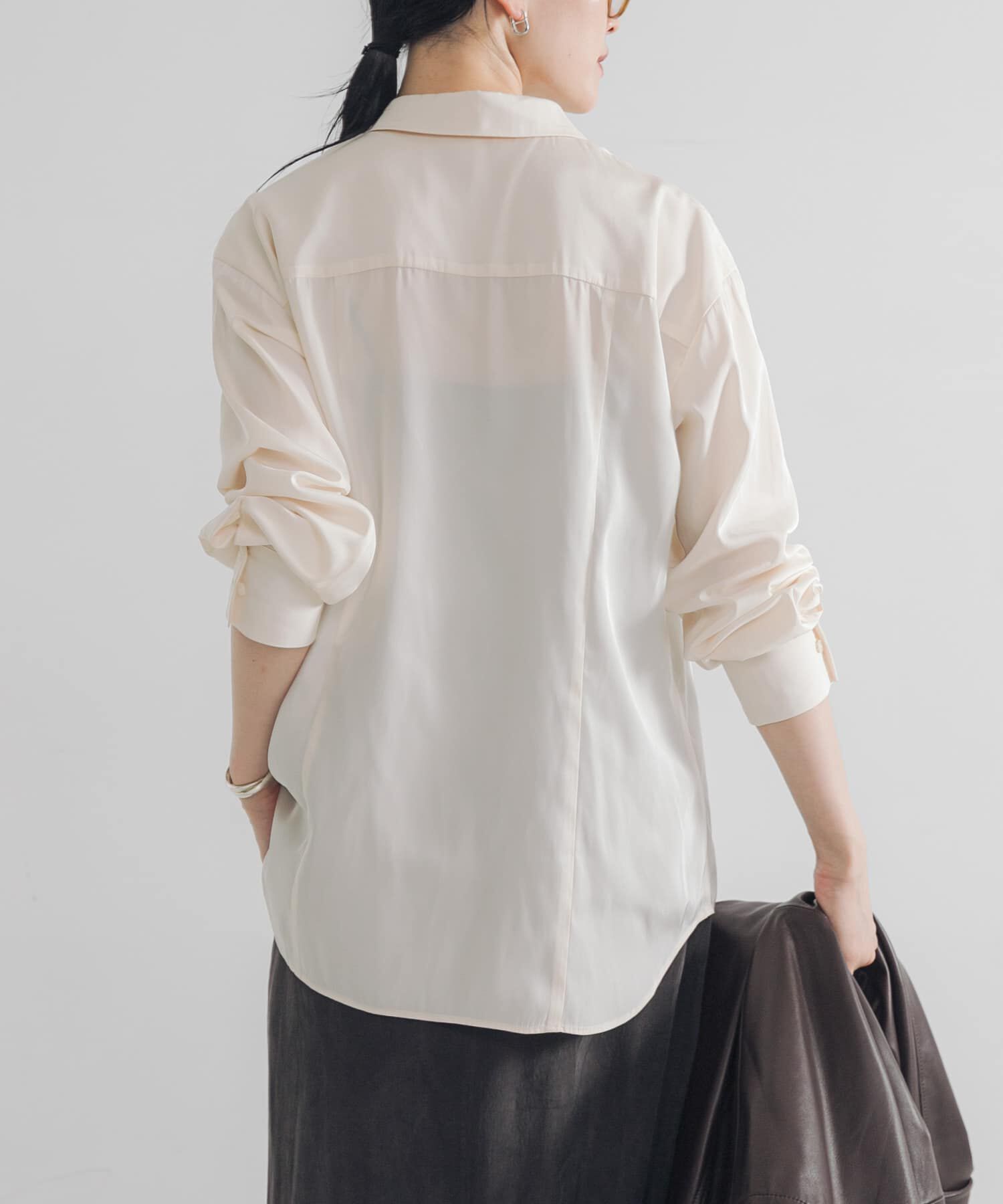 URBAN RESEARCH「レギュラーカラーシルキーシャツ」|Tシャツ・カットソー|