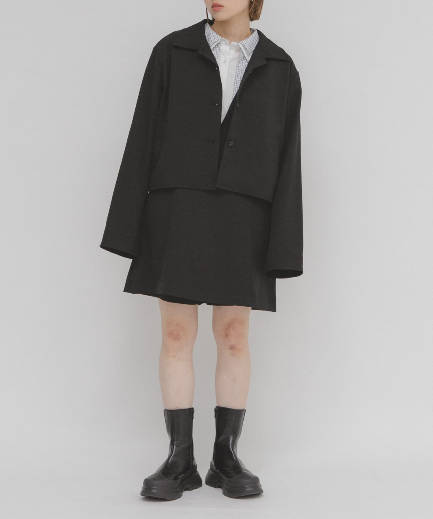  「コンパクトBOXジャケット」|ノーカラーコート|