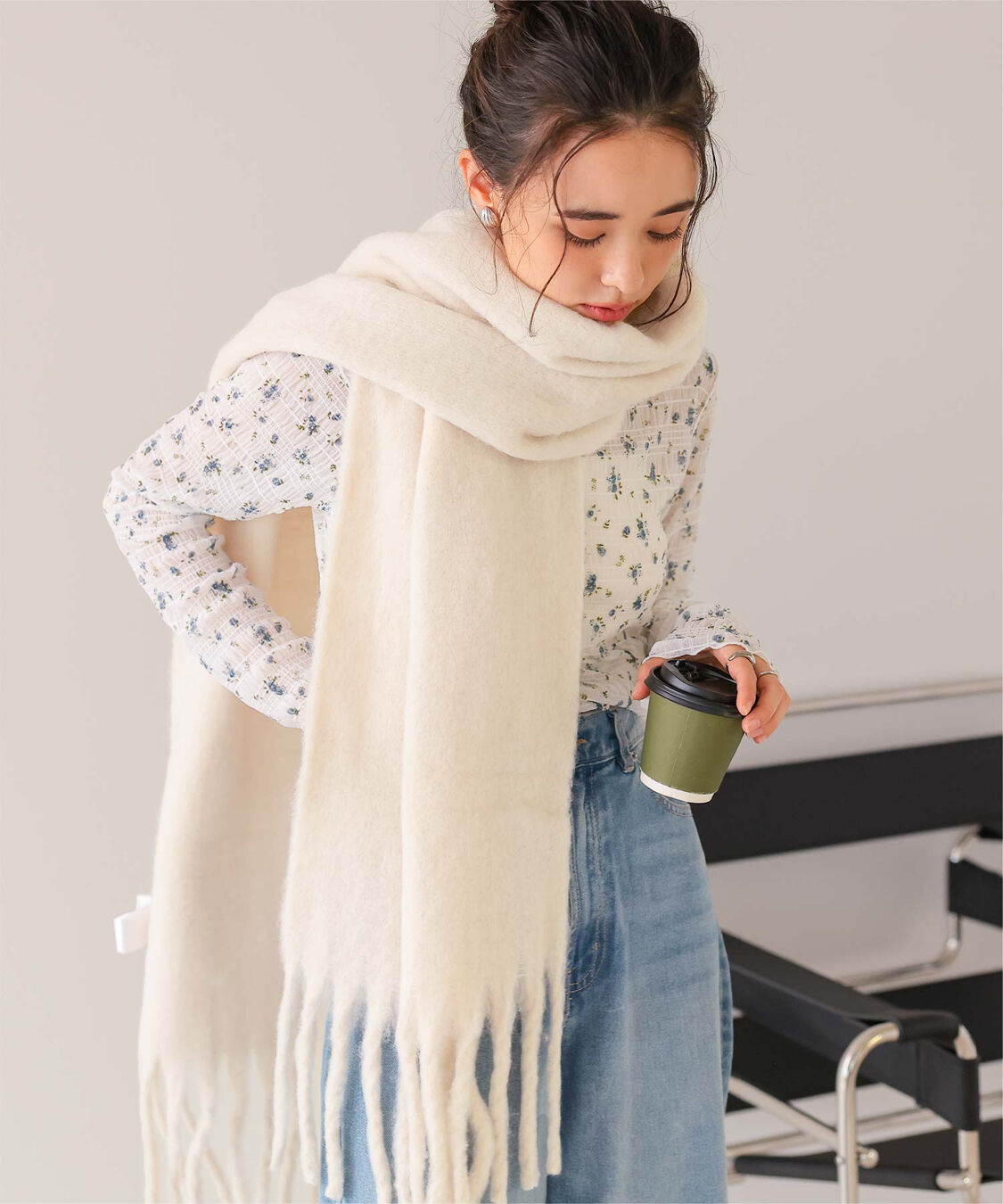 titivate「ボリュームマフラー」|マフラー|アイボリー