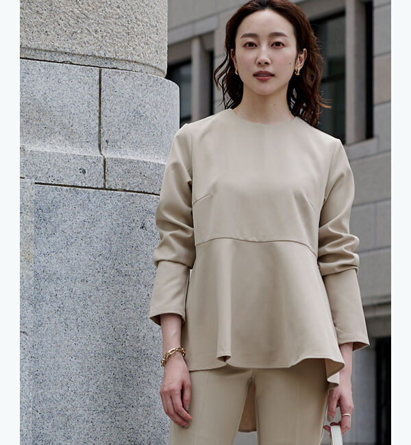 ur's「クルーネックペプラムプルオーバー」|Tシャツ・カットソー|