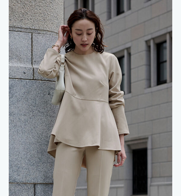 ur's「クルーネックペプラムプルオーバー」|Tシャツ・カットソー|