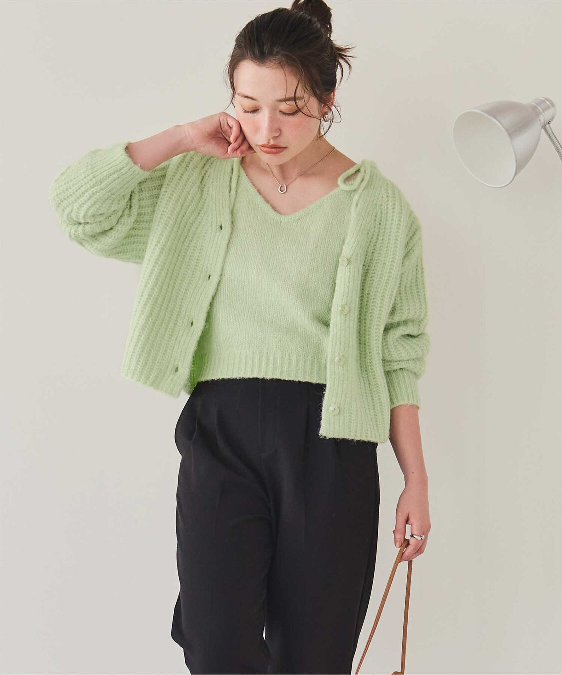 titivate「Vネックショートニットカーディガン」|カーディガン|