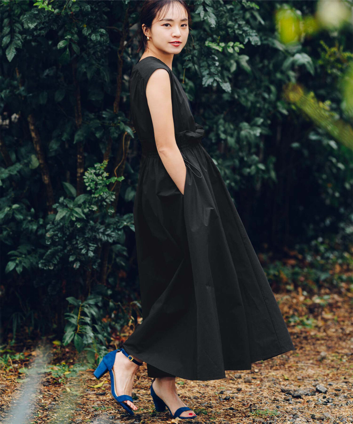 ur's「【春名亜美さんコラボアイテム】前後2wayウエストフリルデザインワンピース」|ワンピース|