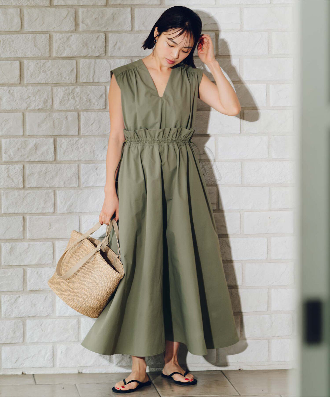 ur's「【春名亜美さんコラボアイテム】前後2wayウエストフリルデザインワンピース」|ワンピース|