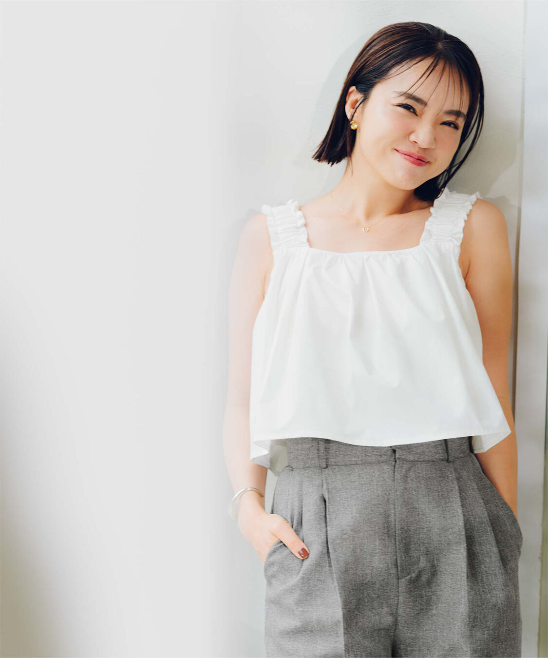 ur's「【春名亜美さんコラボアイテム】2wayフリルショルダートップス」|シャツ・ブラウス|