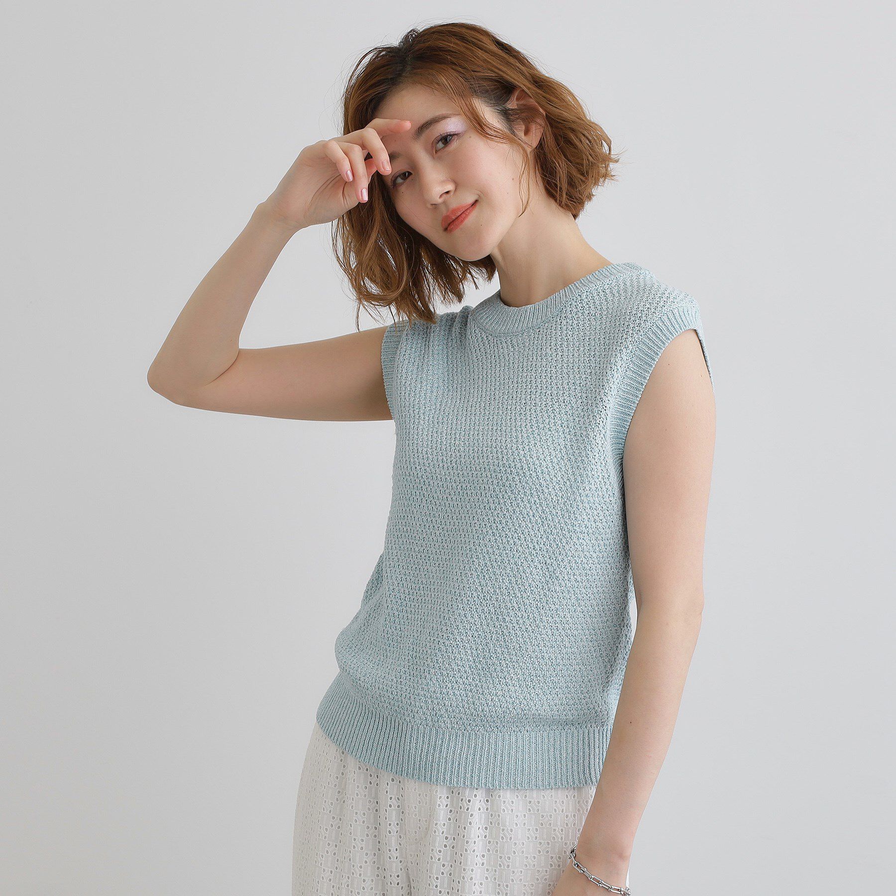 grove「ラメの上品な輝きが魅力 ラメカノコスリーブレスニット」|ニット・セーター|