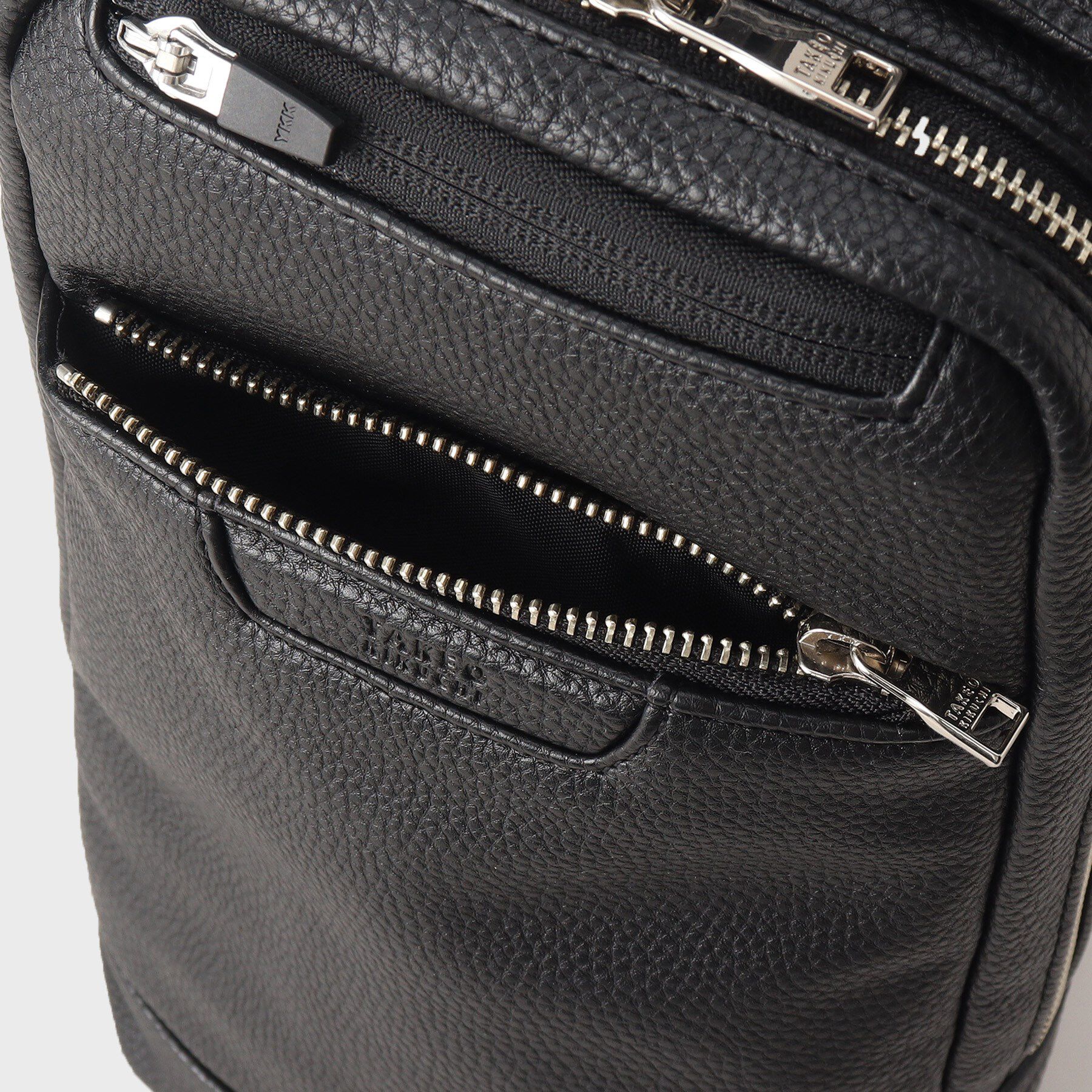 TAKEO KIKUCHI「薄マチ スマート 大人　ワンショルダーバッグ」|ショルダー・メッセンジャー|