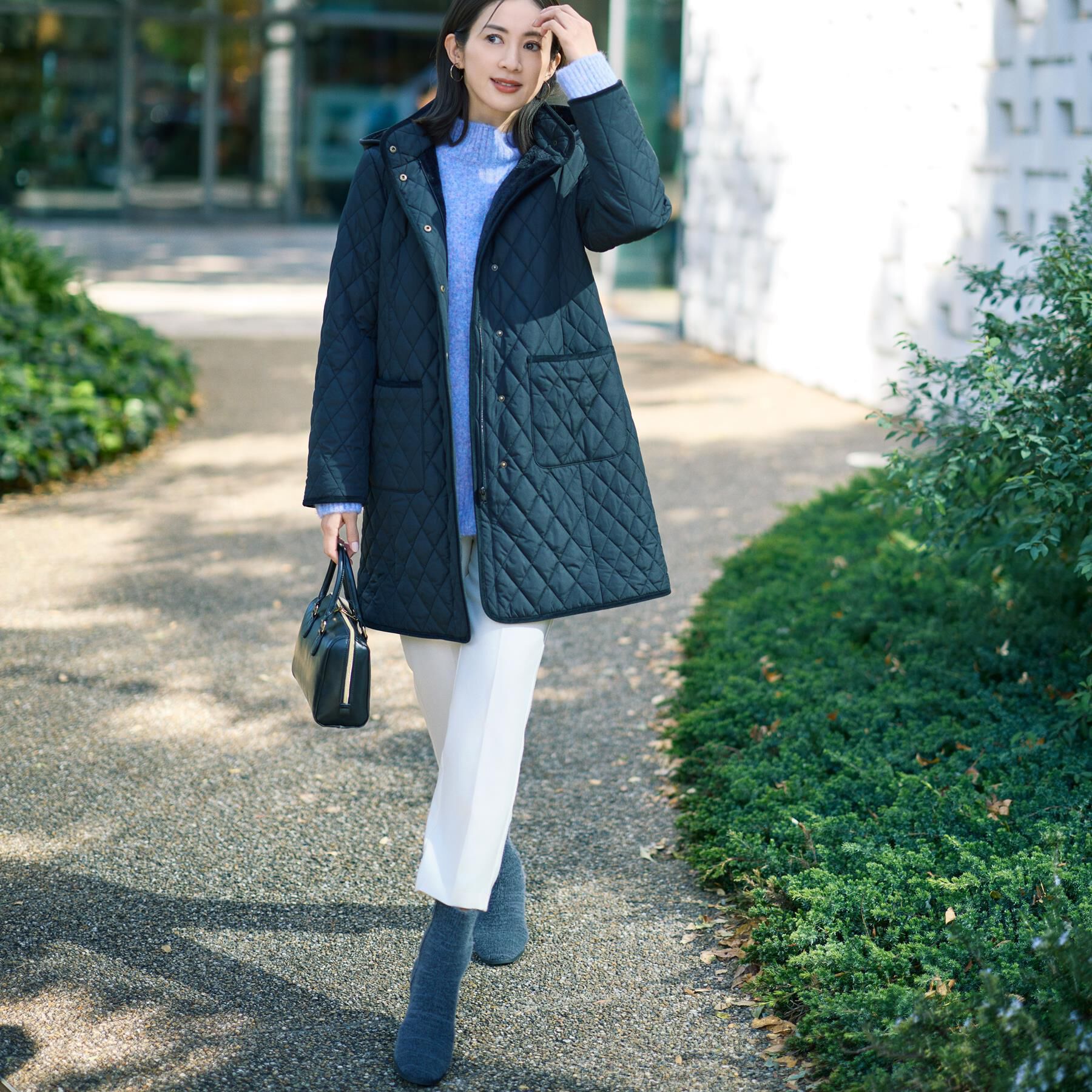 SHOO･LA･RUE「【洗濯機可/S-LL】インせず着られる ふわふわハイネックニット」|ニット・セーター|