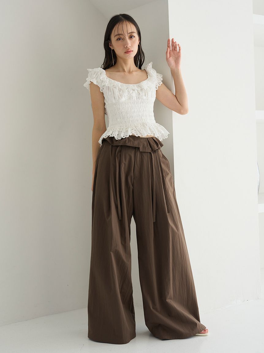 SNIDEL「ウエストデザインボリュームワイドパンツ」|チノ|