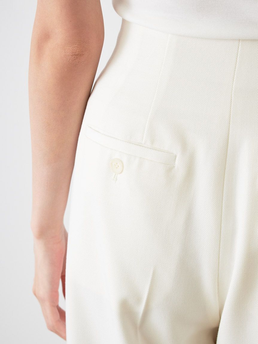 SNIDEL「Sustainableハイウエストストレートパンツ」|チノ|