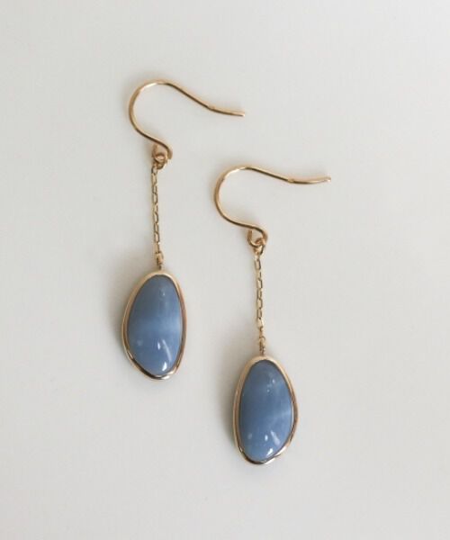  「カラーストーン フック ピアス | K10YG 〈ブルーオパール / ラブラドライト〉」|ピアス|