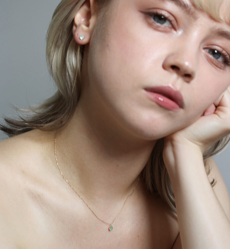  「ブルーオパール チェーン ピアス | K10YG」|ピアス|