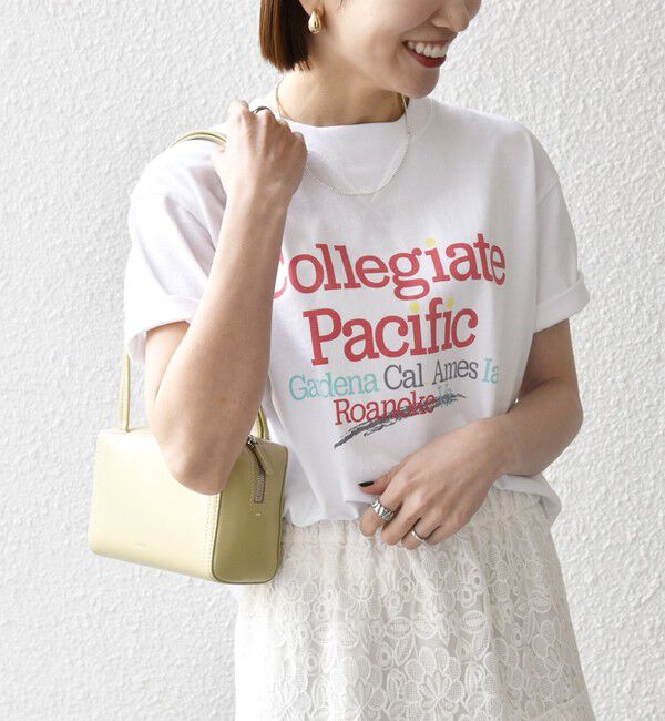 SHIPS any「【SHIPS any別注】Collegiate Pacific:〈洗濯機可能〉V ガゼット プリント & 刺繍 Tシャツ 25SS」|Tシャツ・カットソー|ホワイト