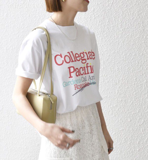 SHIPS any「【SHIPS any別注】Collegiate Pacific:〈洗濯機可能〉V ガゼット プリント & 刺繍 Tシャツ 25SS」|Tシャツ・カットソー|