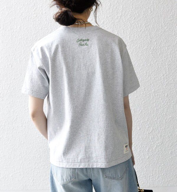 SHIPS any「【SHIPS any別注】Collegiate Pacific:〈洗濯機可能〉V ガゼット プリント & 刺繍 Tシャツ 25SS」|Tシャツ・カットソー|