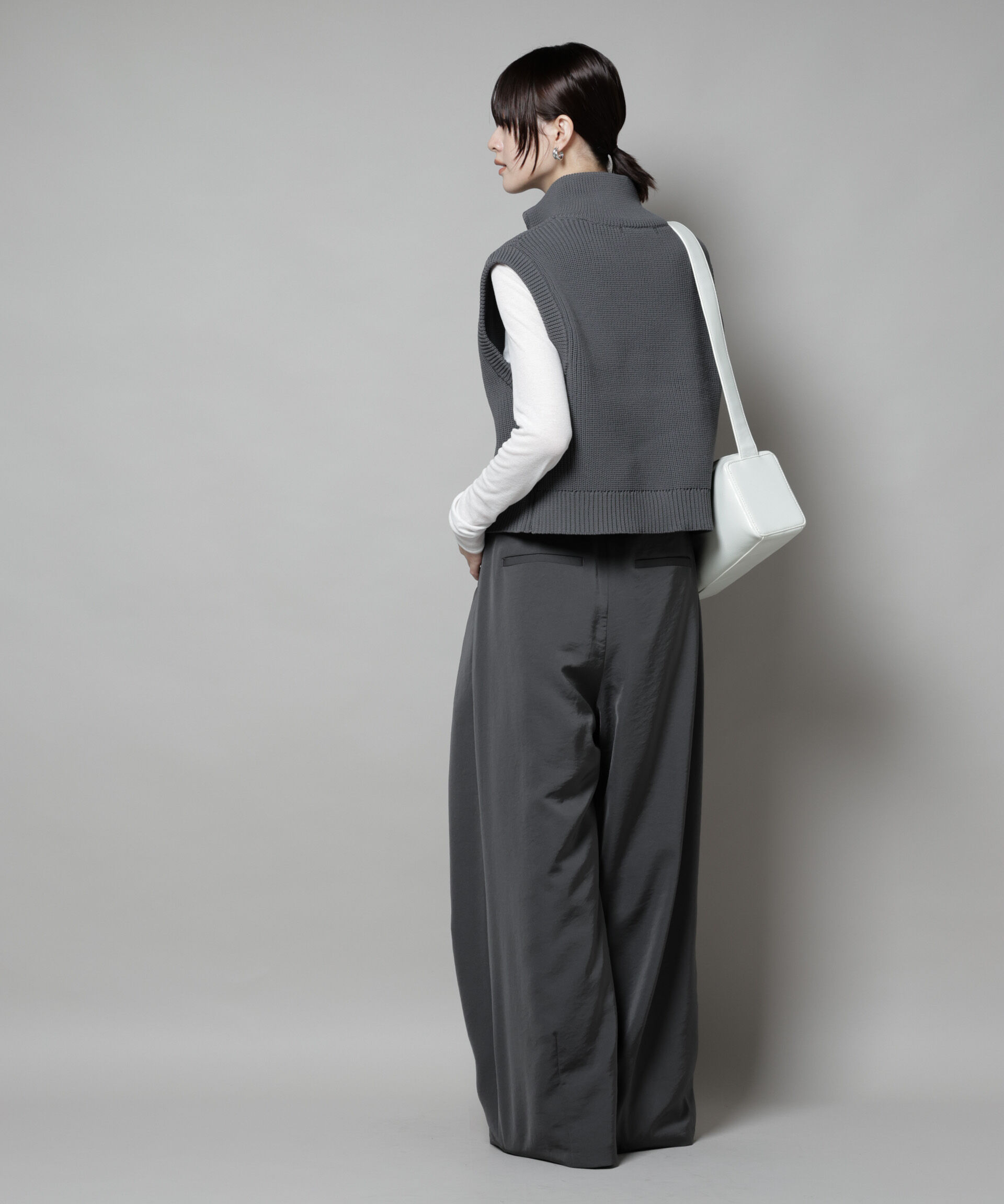 nano･universe「ダブルジップアップドライバーズニットベスト」|ニット・セーター|