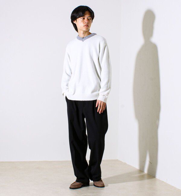 GLOSTER「【配色リブが映える大人ニット】GR刺繍 浅Vネックプルオーバーニット」|ニット・セーター|