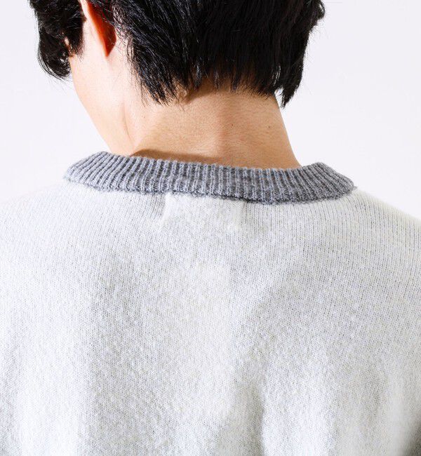 GLOSTER「【配色リブが映える大人ニット】GR刺繍 浅Vネックプルオーバーニット」|ニット・セーター|