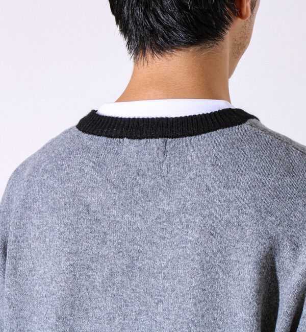 GLOSTER「【配色リブが映える大人ニット】GR刺繍 浅Vネックプルオーバーニット」|ニット・セーター|