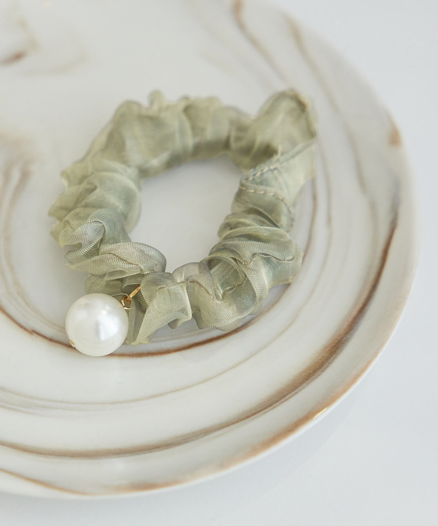 ROPE PICNIC PASSAGE「パールポイントオーガンジーミニシュシュ」|ヘアゴム・シュシュ|カーキ(36)