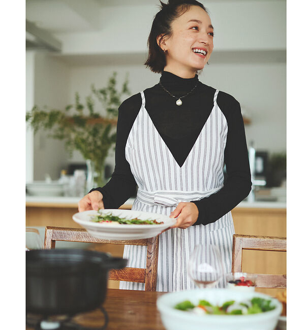 collex「＜高山都&times;collex＞コラボ おもてなし2WAYエプロン」|食器・キッチングッズ|