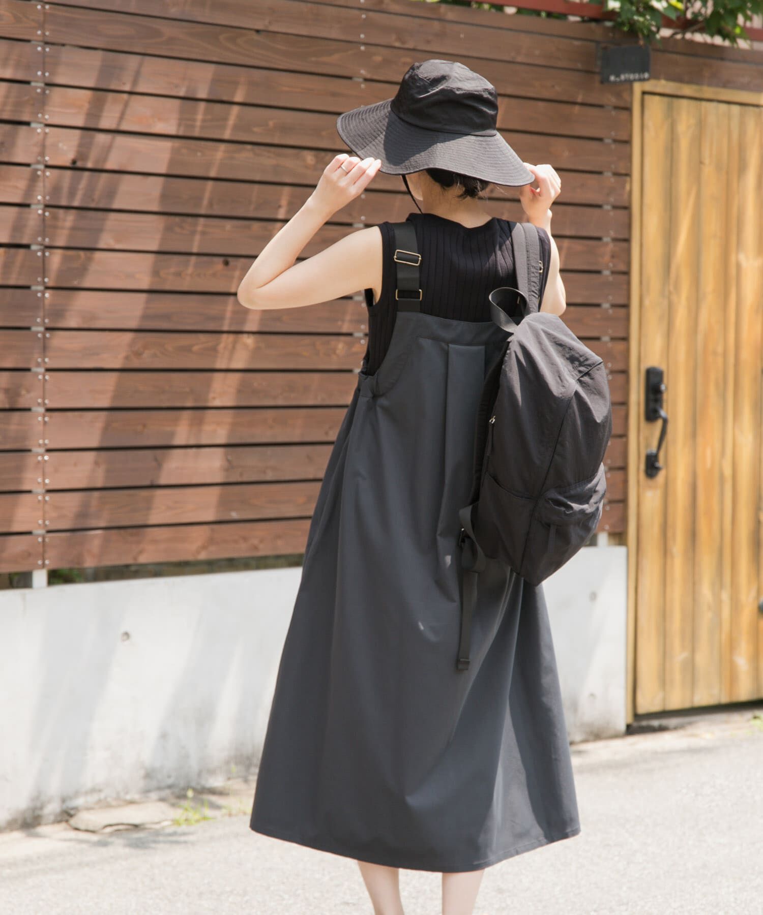 URBAN RESEARCH DOORS「『WEB/一部店舗限定カラー』『UR TECH POLIsh POLI』ワークジャンスカ」|ワンピース|