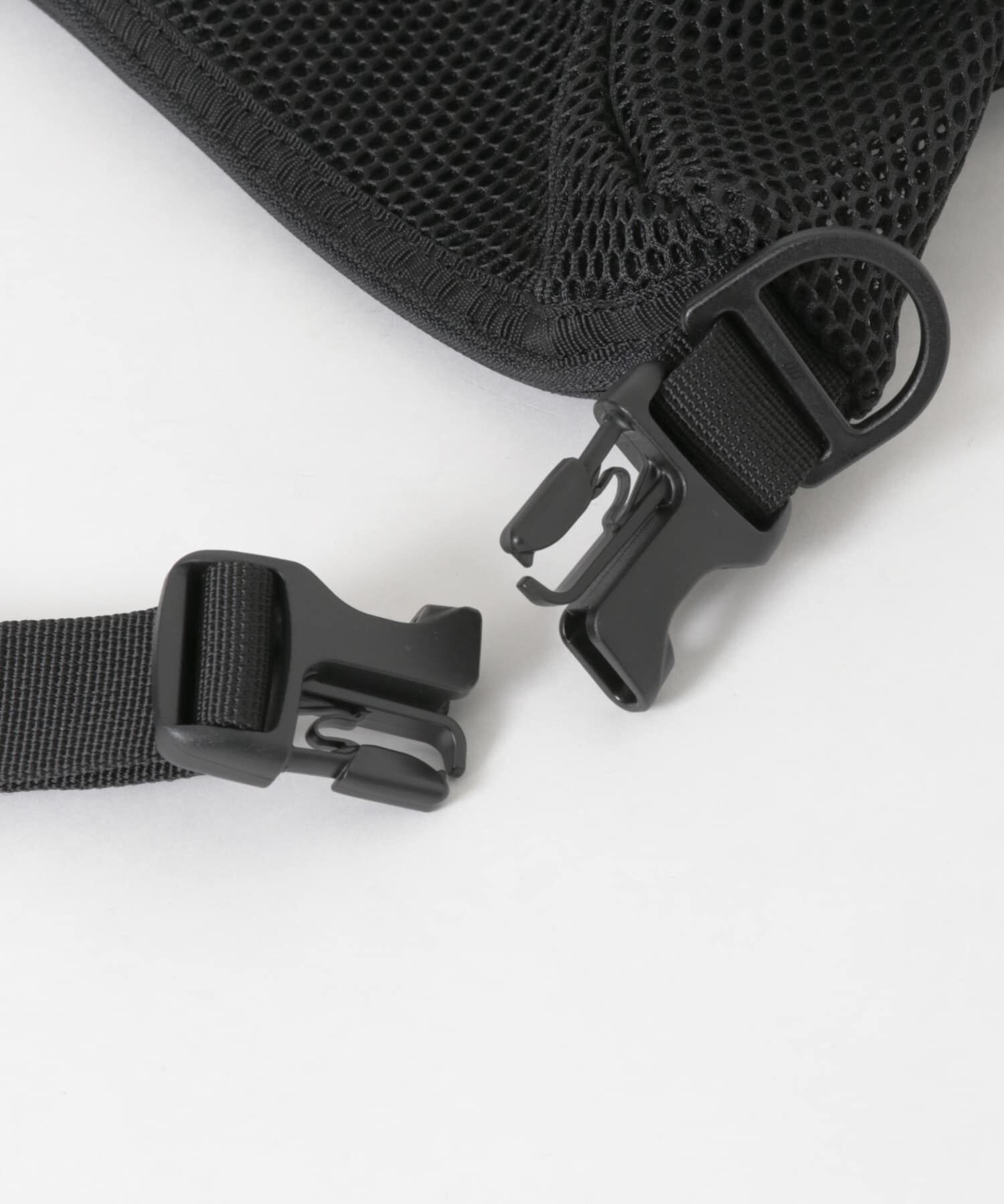 URBAN RESEARCH「BAICYCLON by bagjack　MESH SHOULDER BAG S」|ショルダー・メッセンジャー|