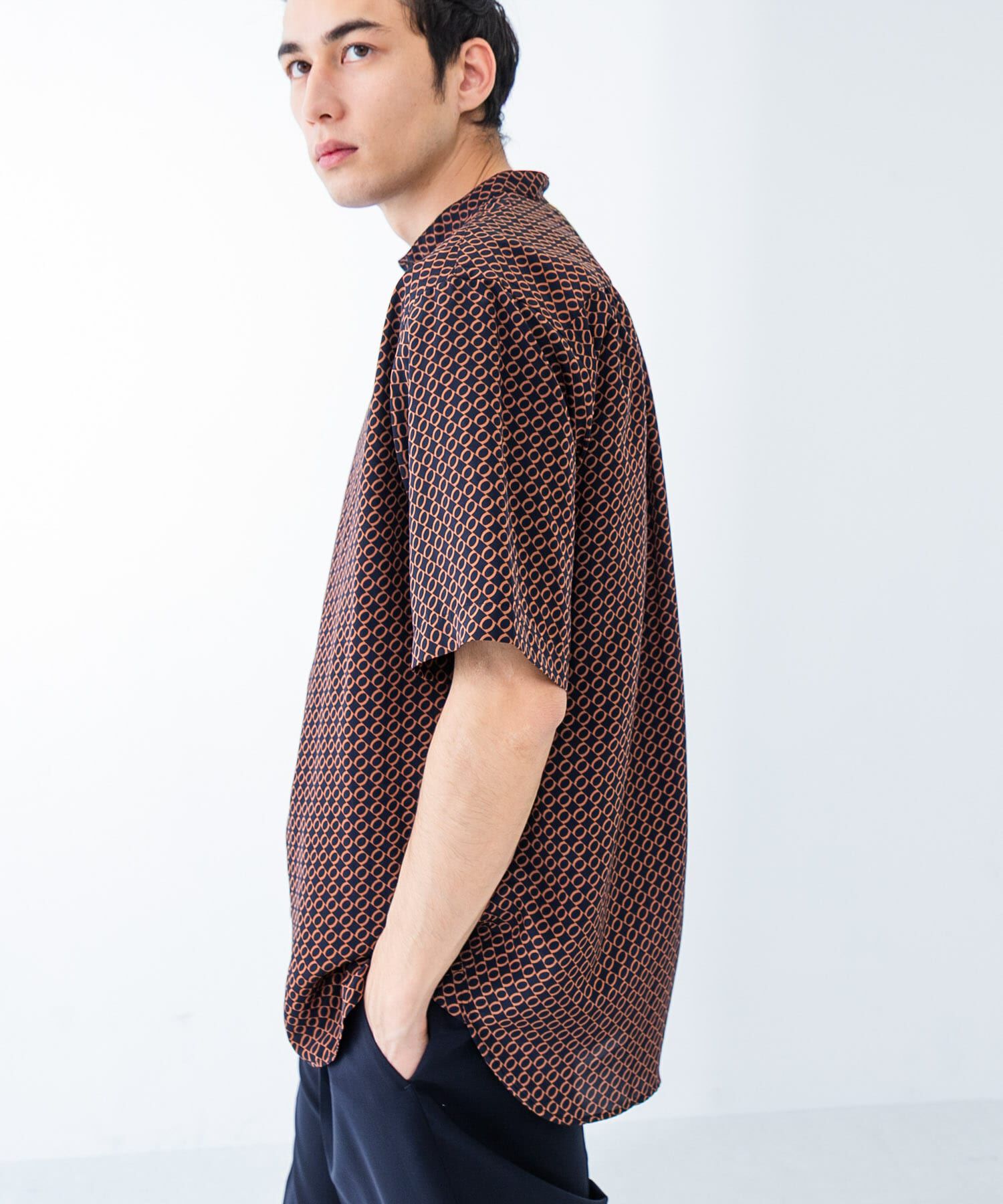URBAN RESEARCH「PRINT BAND COLLAR SHIRTS」|シャツ・ブラウス|