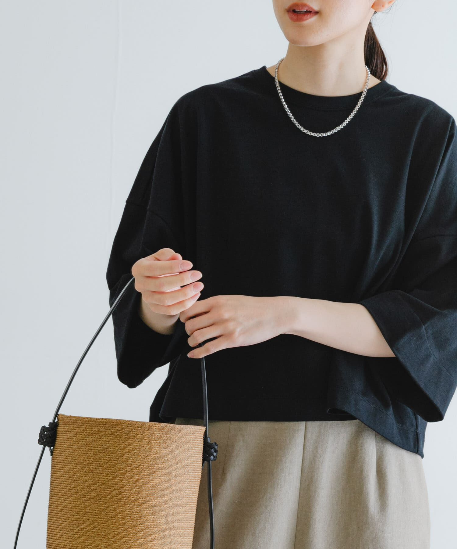 URBAN RESEARCH「ショート丈ハーフスリーブカットソー」|Tシャツ・カットソー|