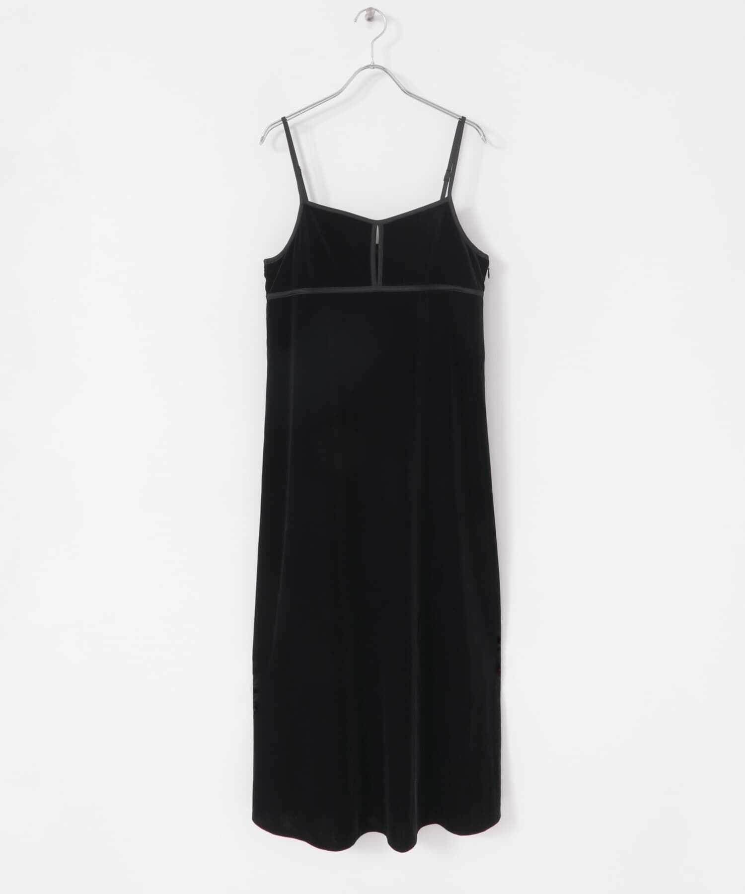 SENSE OF PLACE by URBAN RESEARCH「フロントスリットベロアキャミワンピース」|ワンピース|