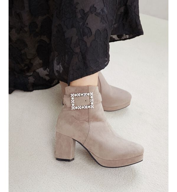 MAJESTICLEGON「パールビジューバックルブーツ」|ショートブーツ|