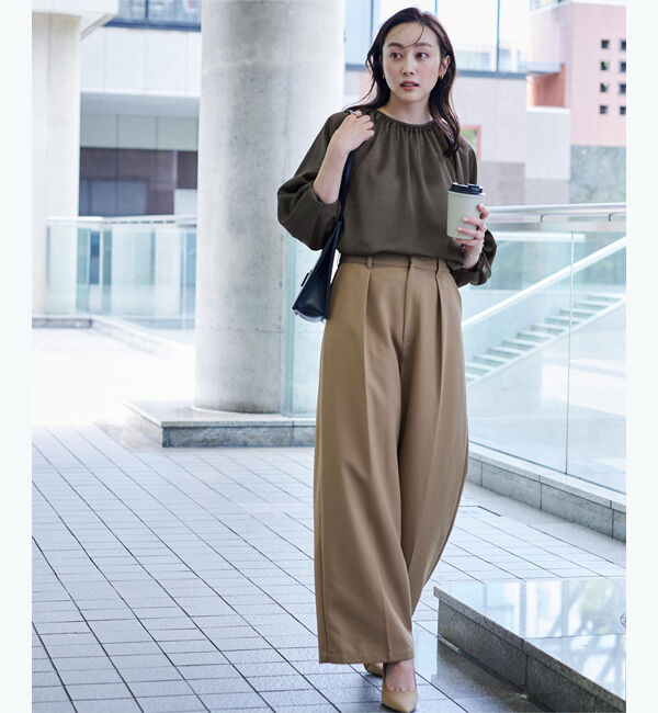 ur's「サテンギャザーブラウス」|シャツ・ブラウス|