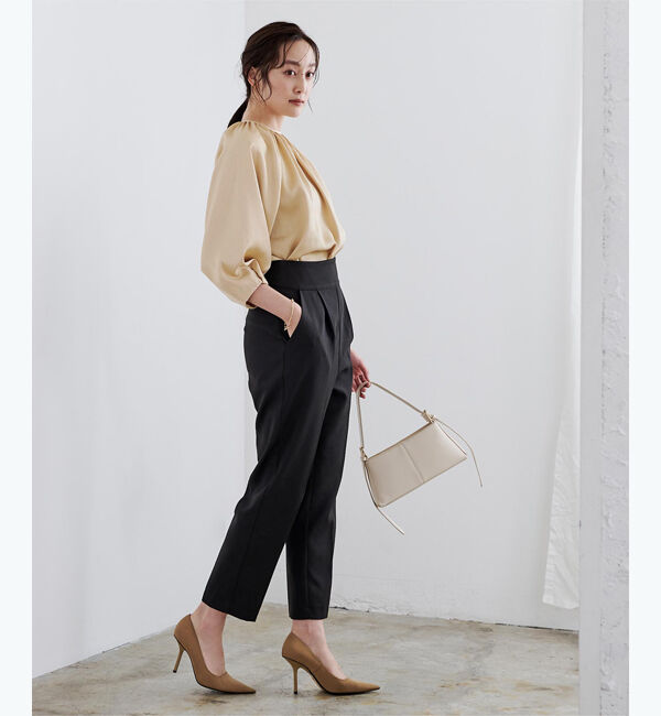 ur's「サテンギャザーブラウス」|シャツ・ブラウス|