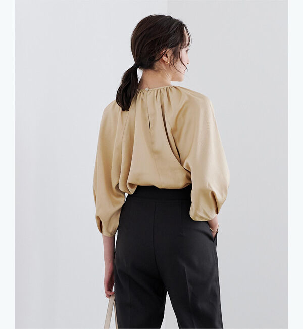 ur's「サテンギャザーブラウス」|シャツ・ブラウス|