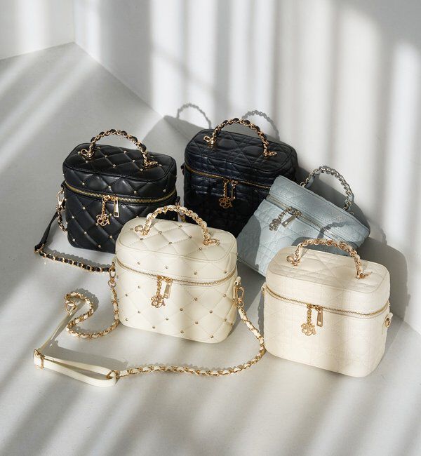  「WEB限定/チャーム付きキルティングバニティバッグ」|ショルダー・メッセンジャー|