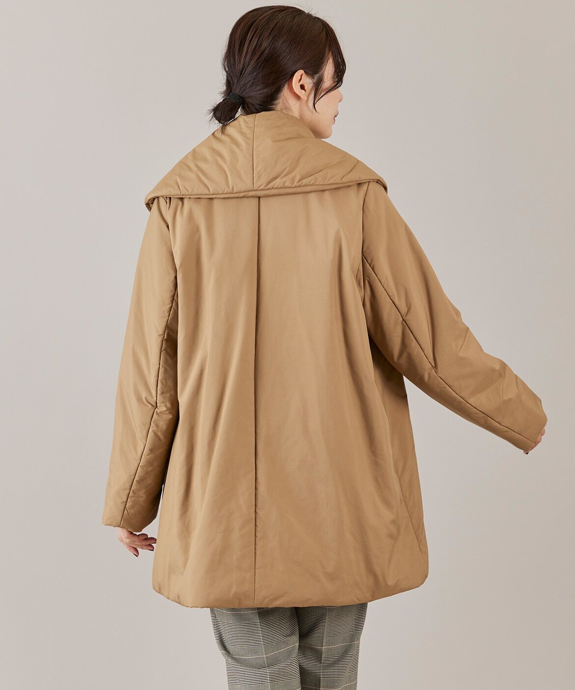 INED「《大きいサイズ》ショールカラーミドル丈中綿コート」|ピーコート|