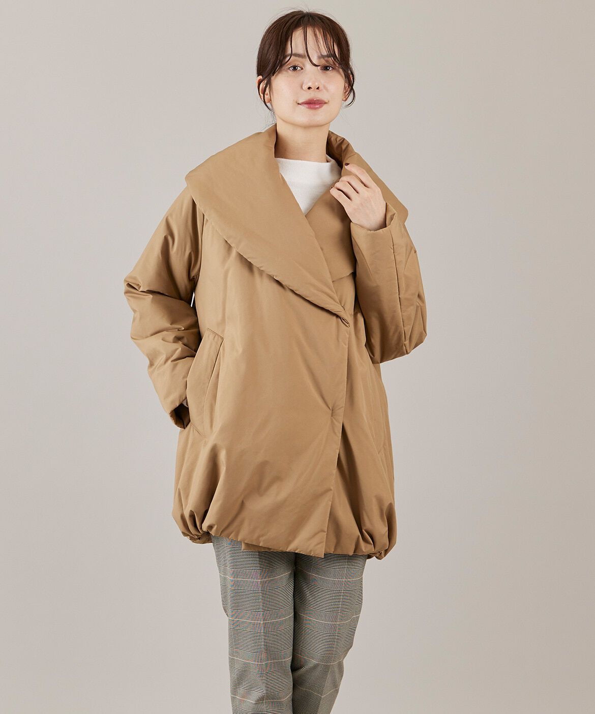 INED「《大きいサイズ》ショールカラーミドル丈中綿コート」|ピーコート|