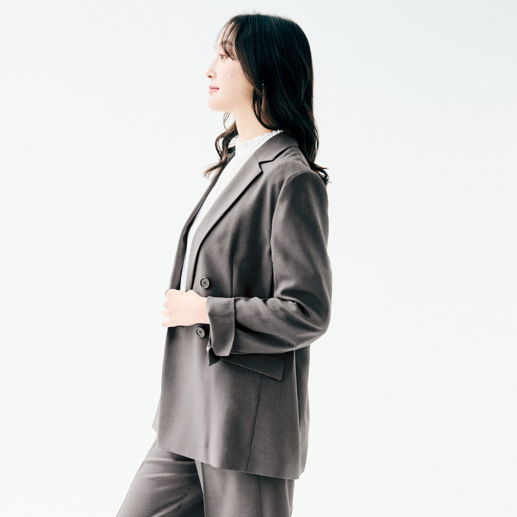 UNTITLED「【接触冷感/UVカット/洗える】エアリー ダブルブレストジャケット」|テーラードジャケット|