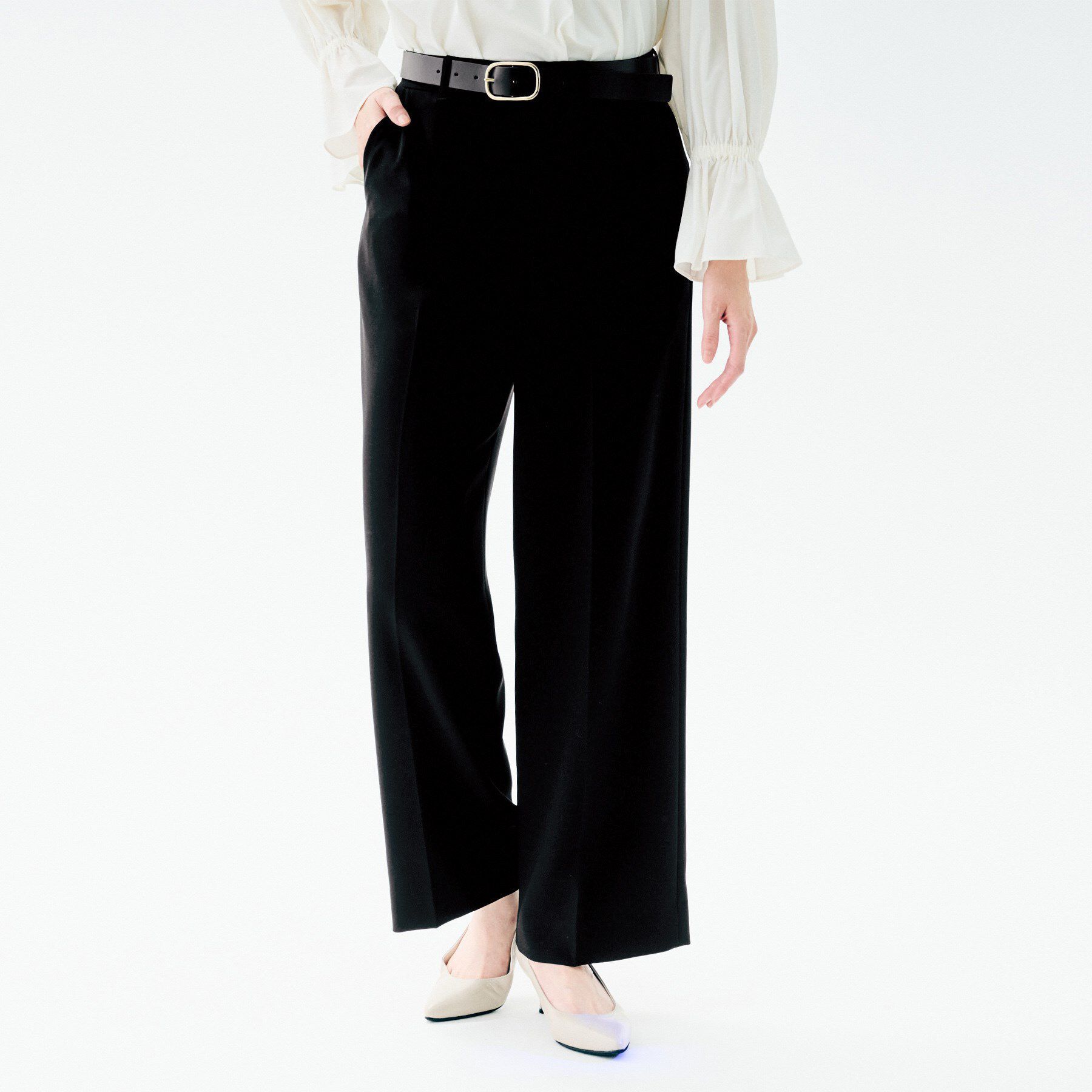 UNTITLED「【洗えるスーツ/ストレッチ性/後ろウエストゴム】ワイドパンツ」|その他|ブラック(019)