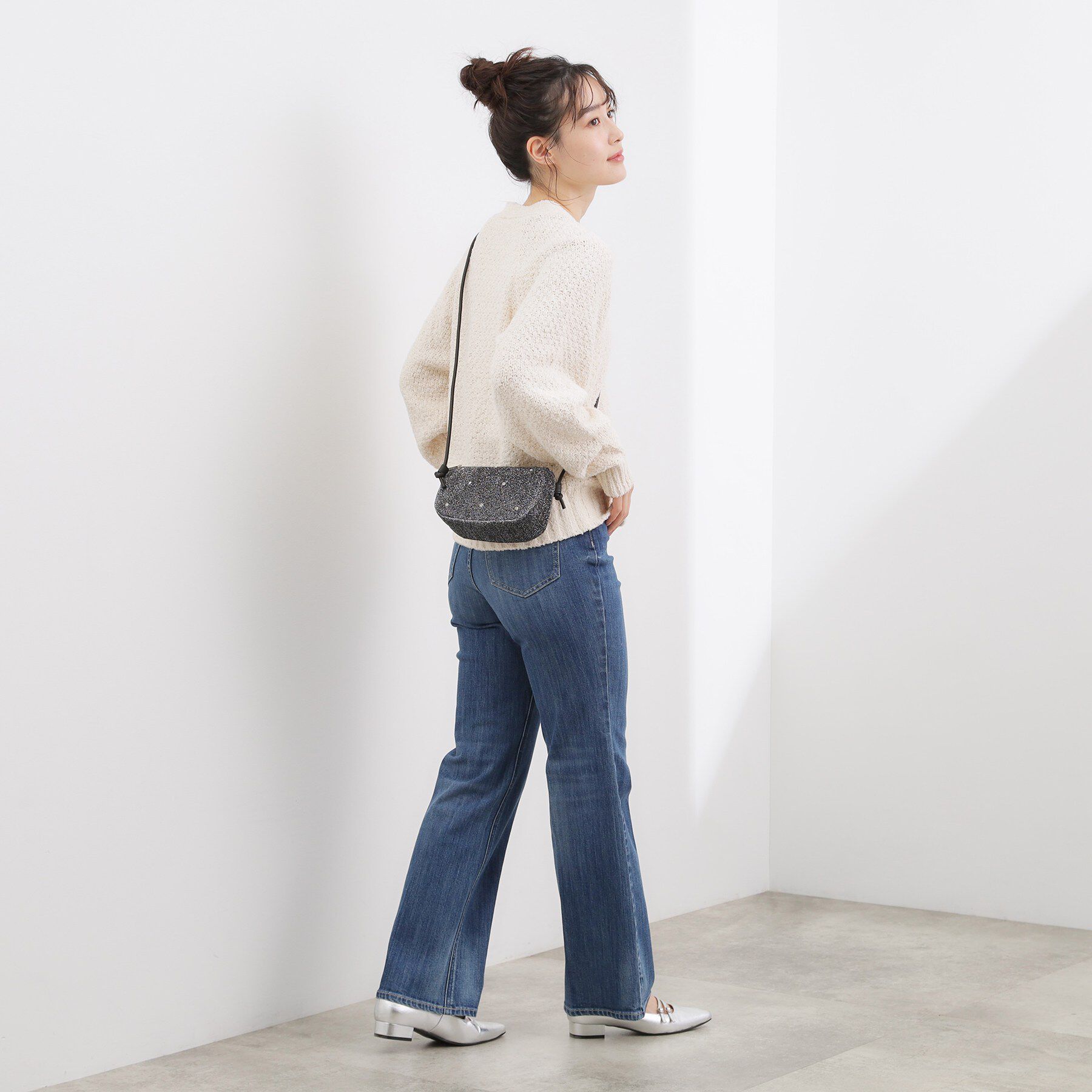 grove「キラスタッズラウンドミニショルダー」|ショルダー・メッセンジャー|